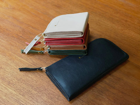 Ruff Zipper Wallet
