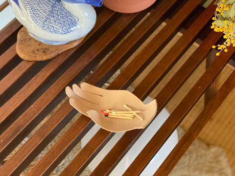 HAND Tray