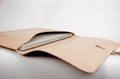 Leather Portfolio for the MacBook Pro 16"