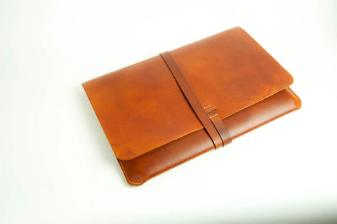 Leather Portfolio for the MacBook Pro 16"