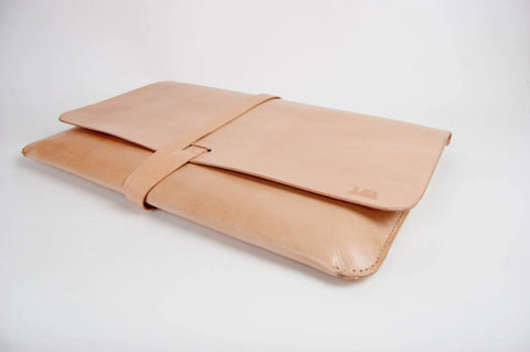 Leather Portfolio for the MacBook Pro 16"